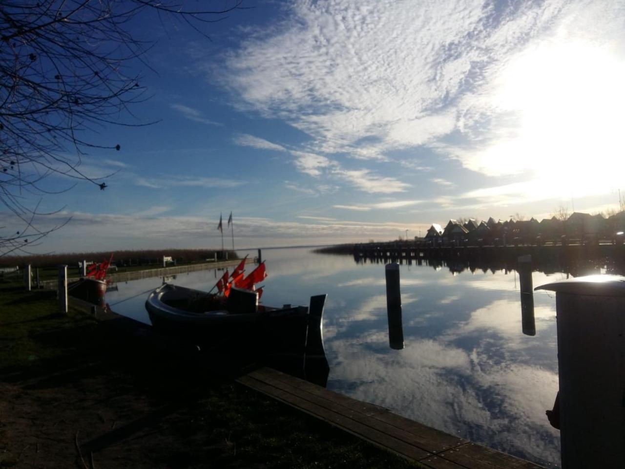 Hotel Zum Strandlaufer Ahrenshoop Exteriör bild